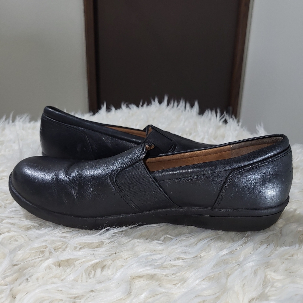 Vionic Gianna Women’s Slip-On Shoe Black Size 9 - Picture 4 of 9
